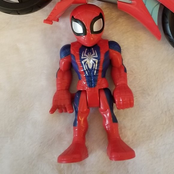 2018 Hasbro Marvel Spiderman and Bike - Picture 7 of 7